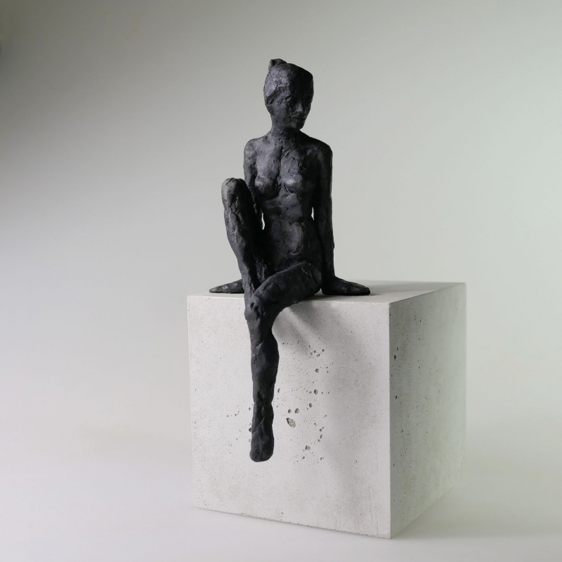 Susanne_Kraißer_An_der_Wasserkante_X_bronze_10x13x21